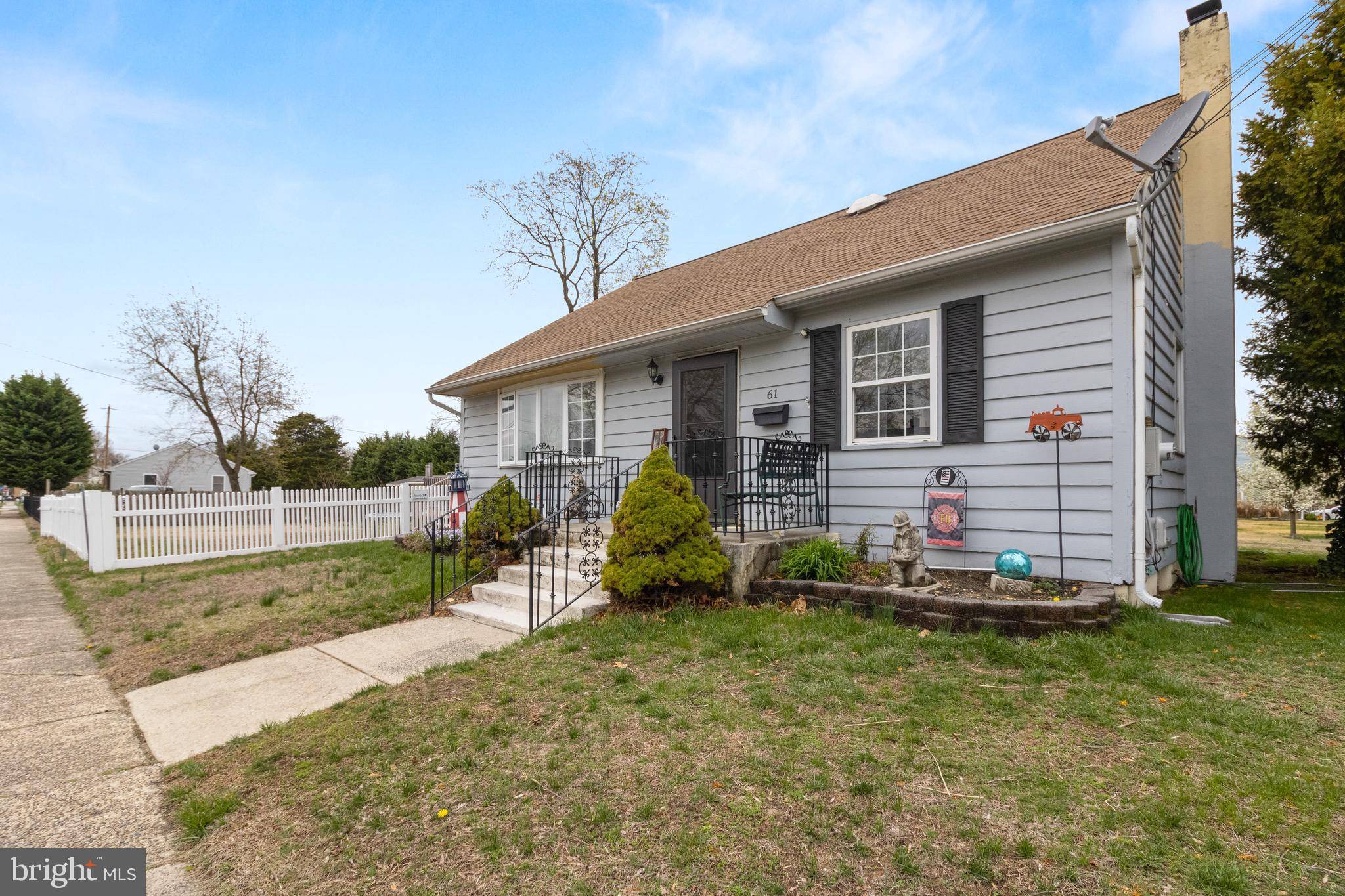 Clementon, NJ 08021,61 FRANKLIN AVE