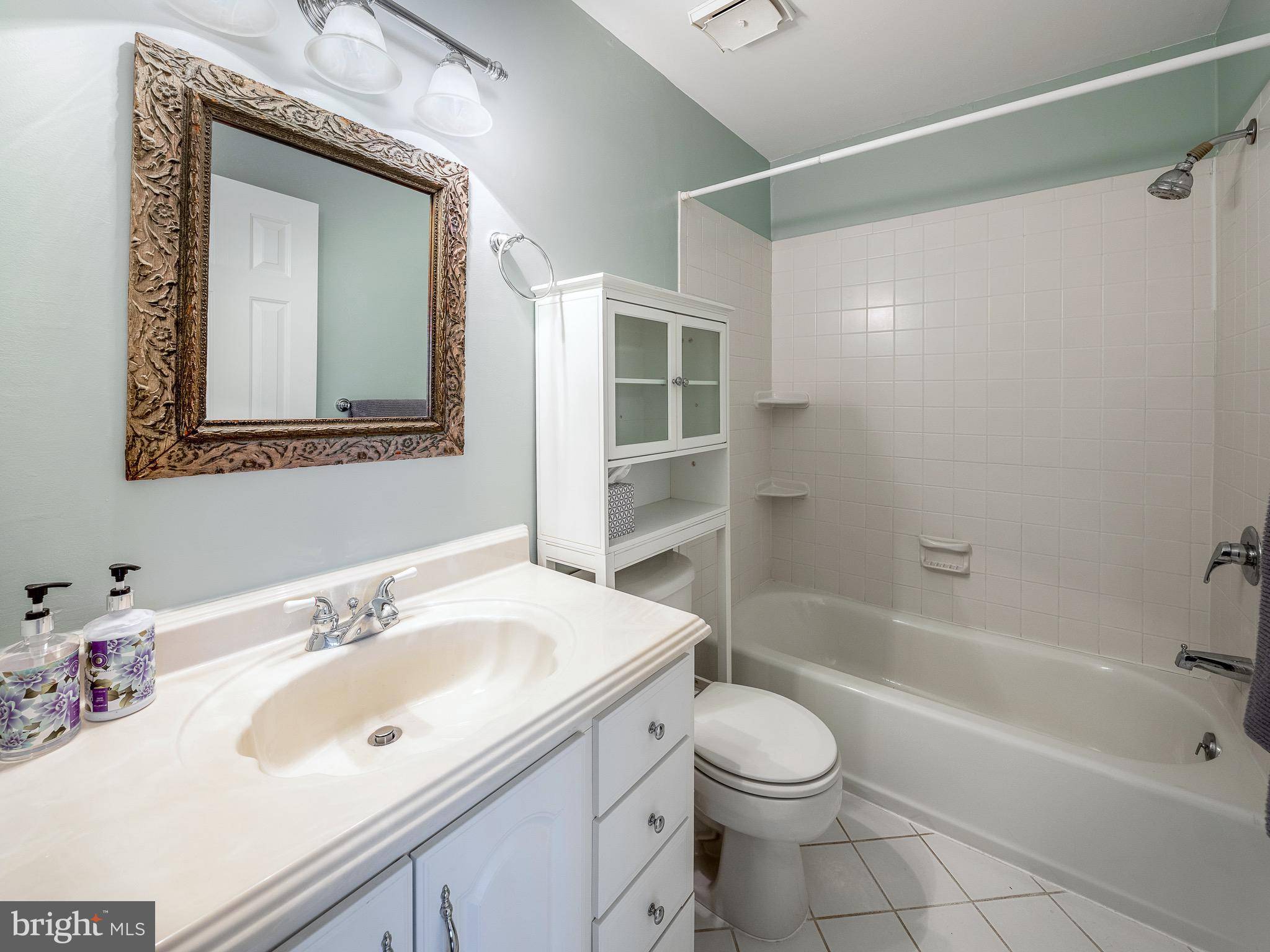 New Hope, PA 18938,7 INGHAM WAY