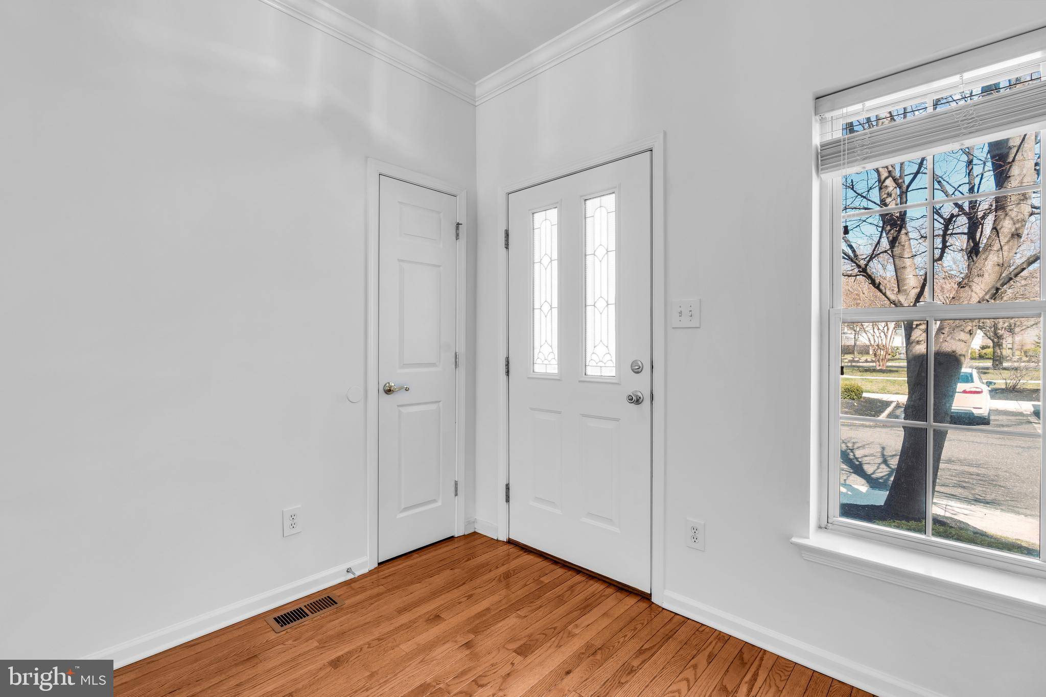 Riverside, NJ 08075,11 OSMOND WAY