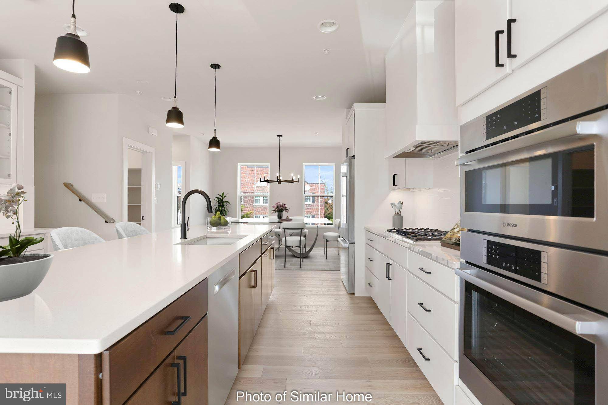 Arlington, VA 22201,1129A N UTAH ST