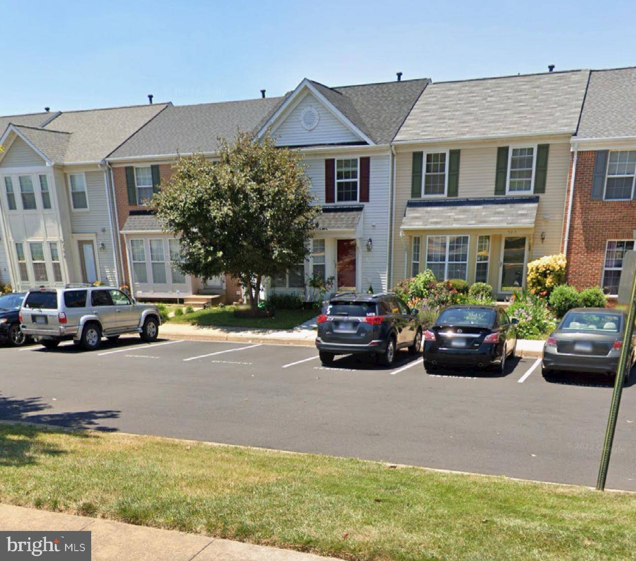 Manassas Park, VA 20111,9212 ANDREW DR