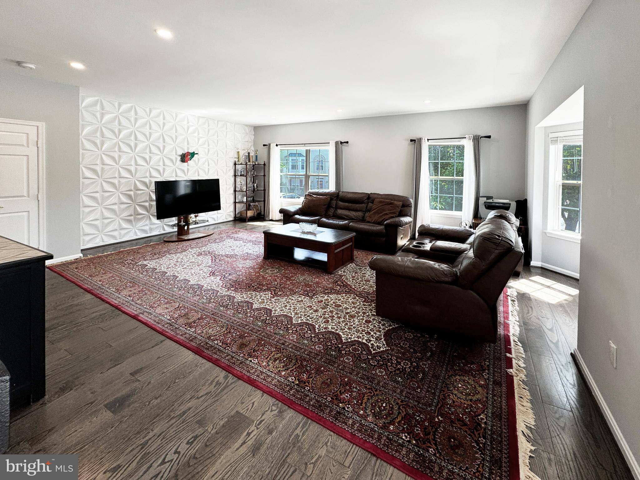 Lorton, VA 22079,8226 BATES RD