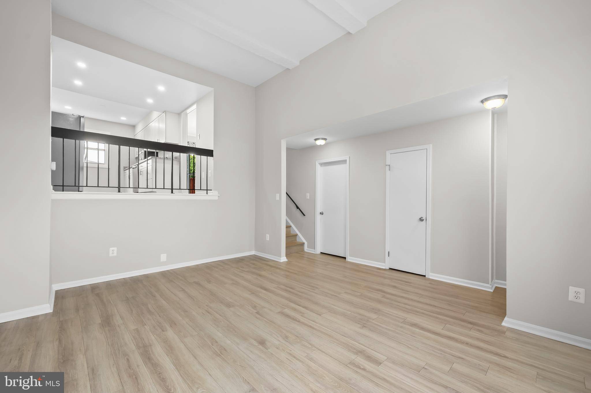 Manassas, VA 20110,8573 LIBERIA AVE