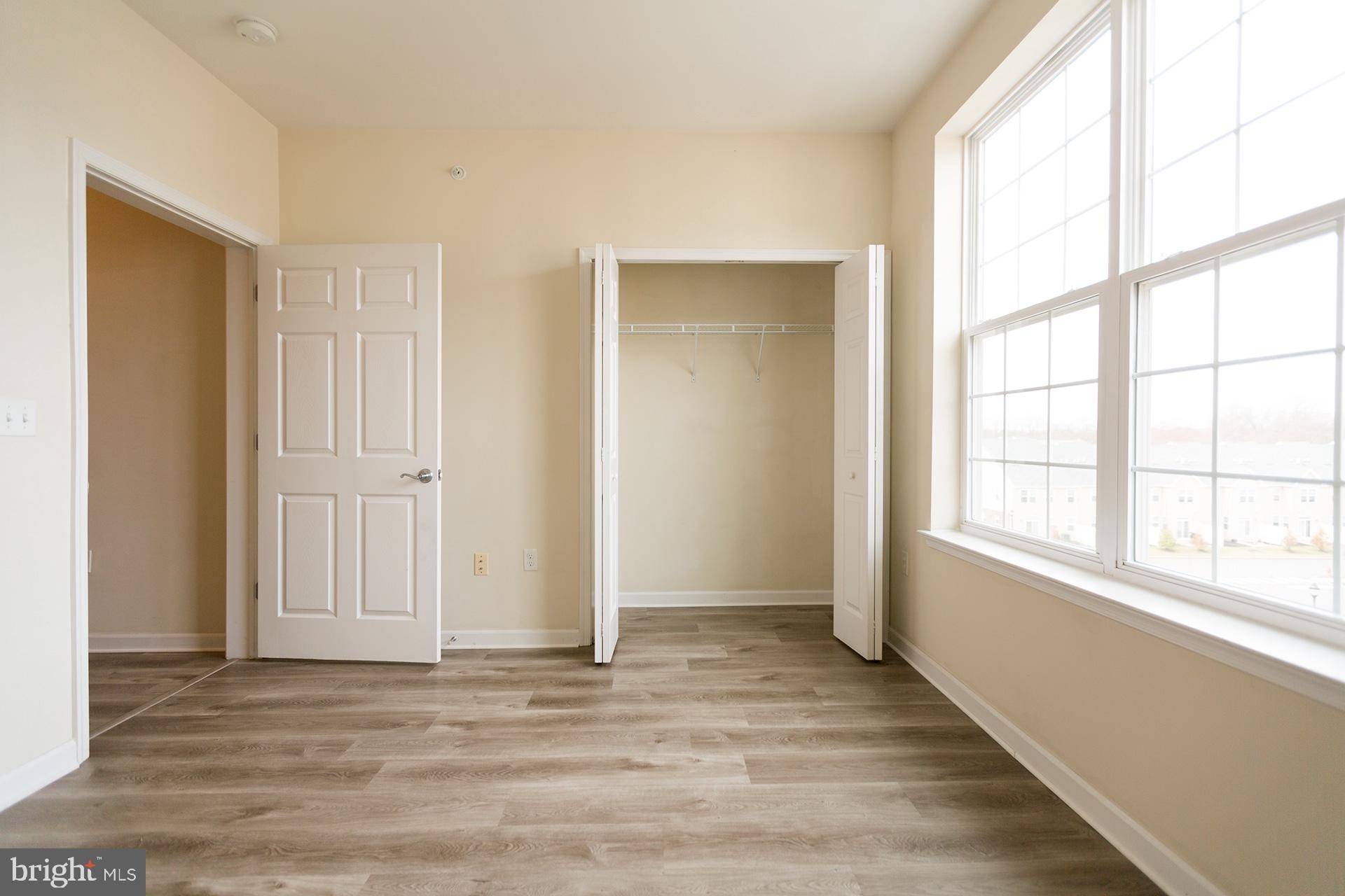 Hamilton, NJ 08619,1144 HALIFAX PL