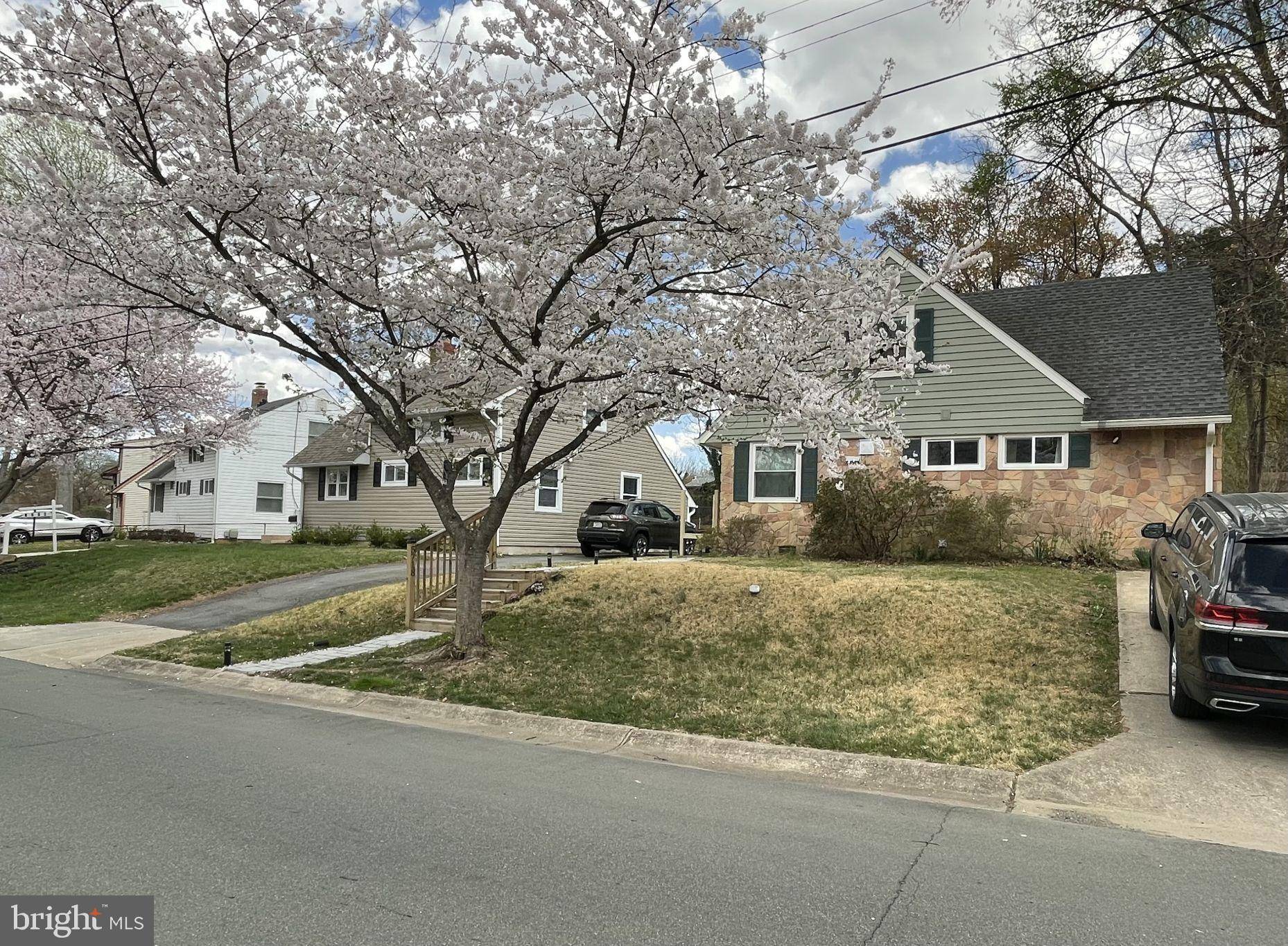 Rockville, MD 20851,5718 CRAWFORD DR