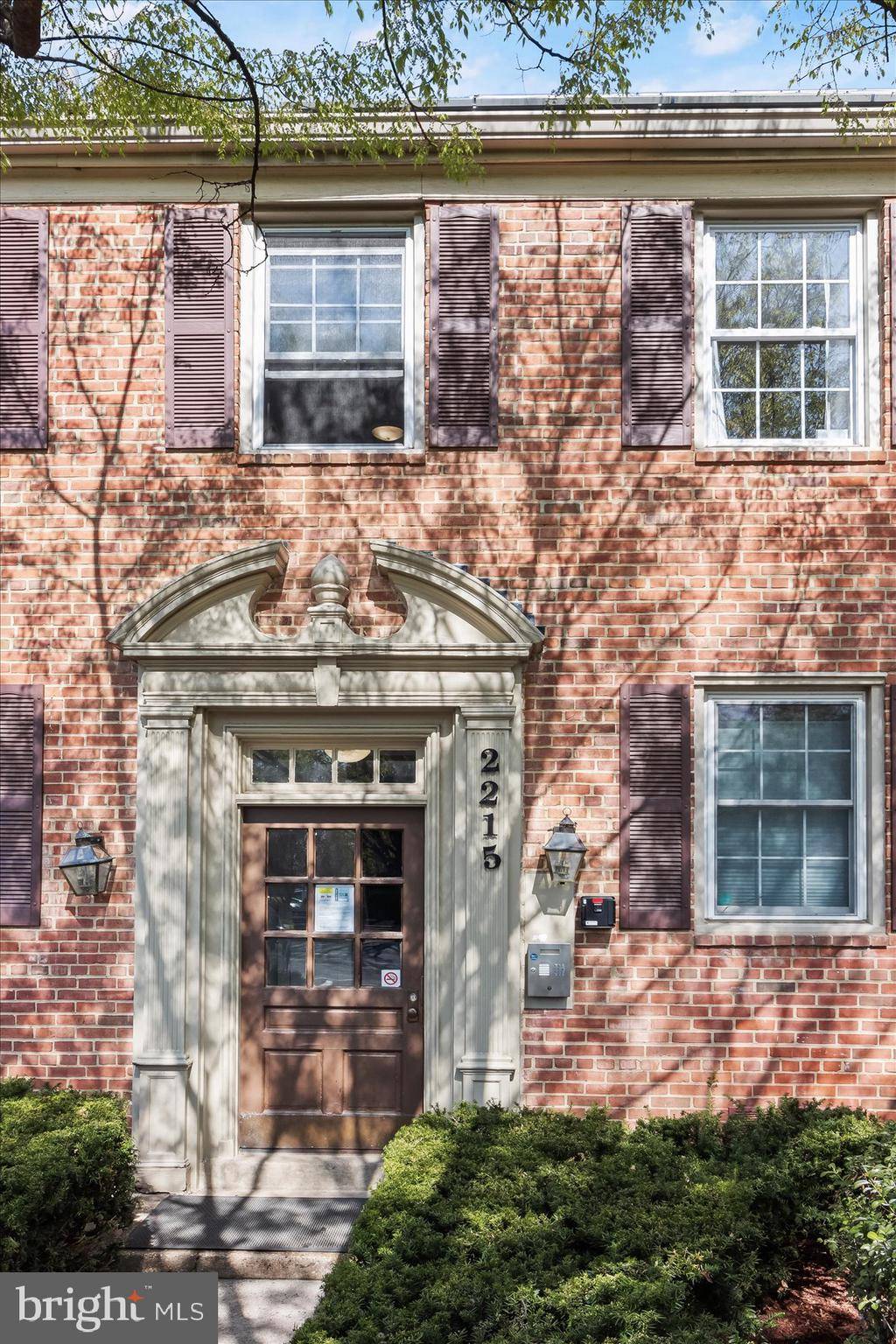 Silver Spring, MD 20910,2215 WASHINGTON AVE #202