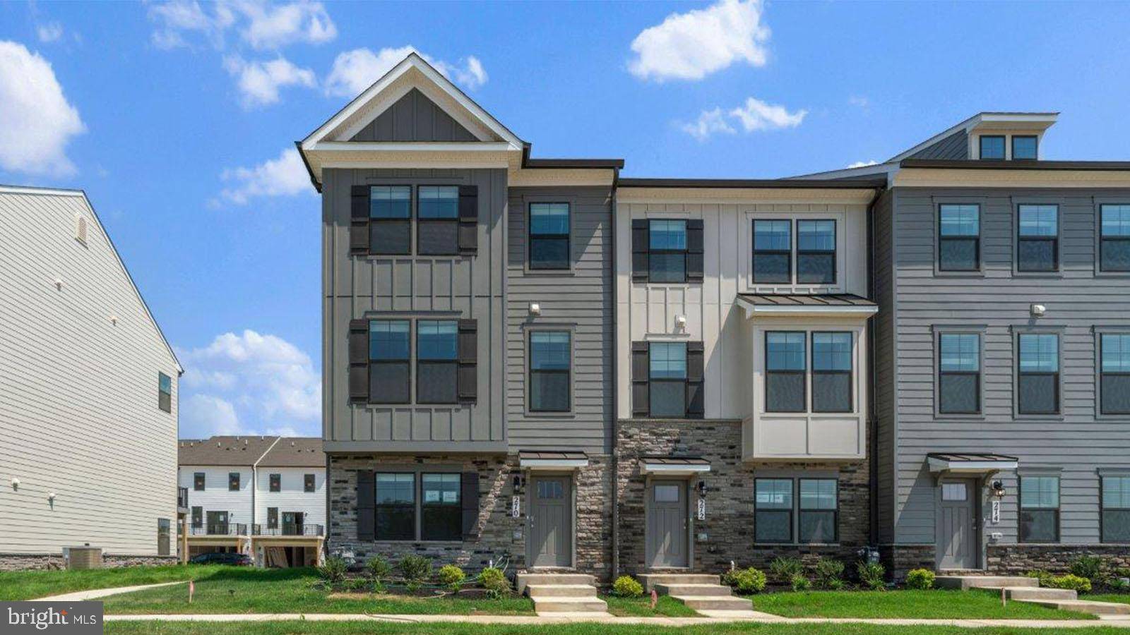 Frederick, MD 21701,726 COMPASS WAY
