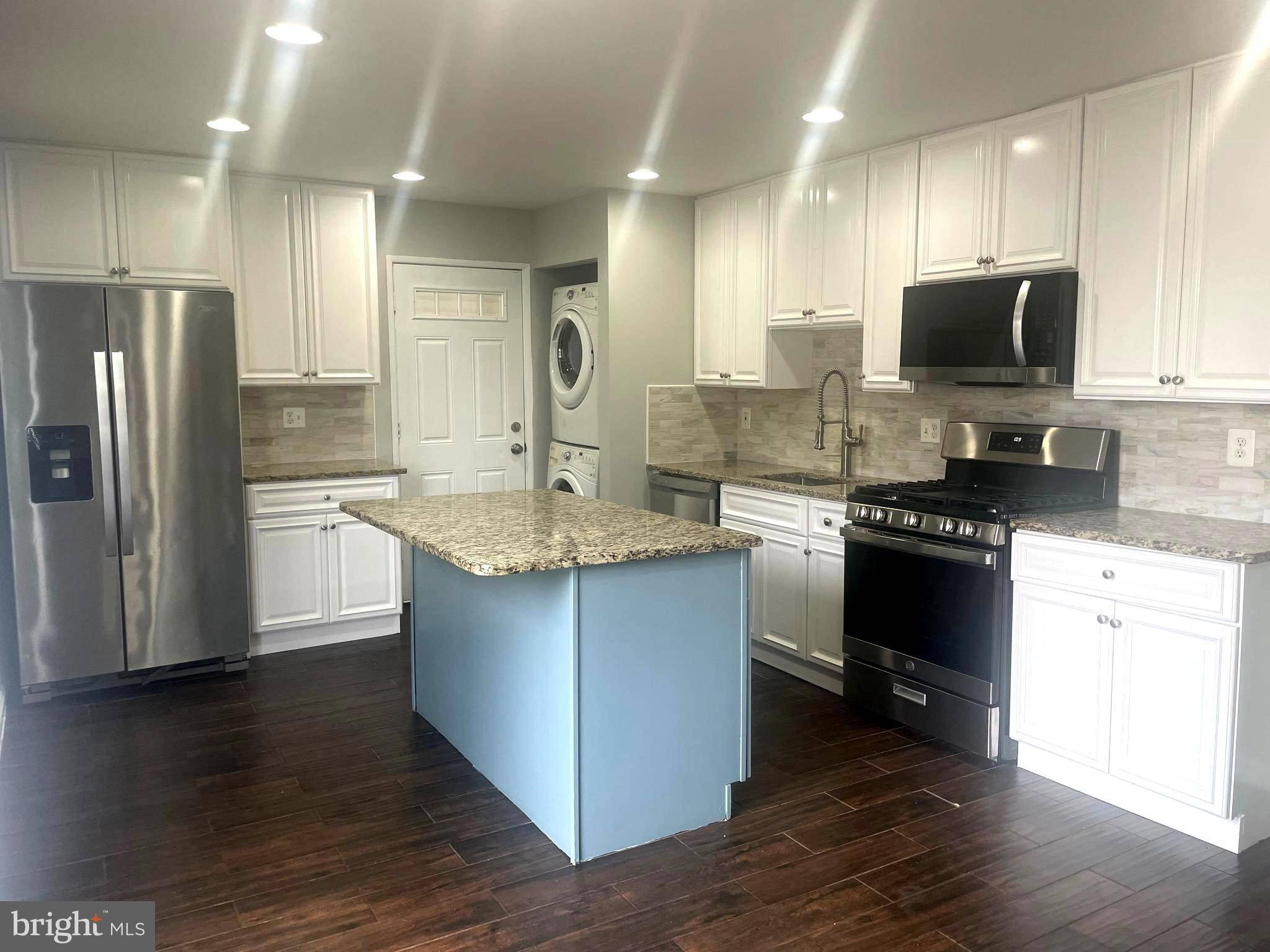 Capitol Heights, MD 20743,6605 CLINGLOG ST