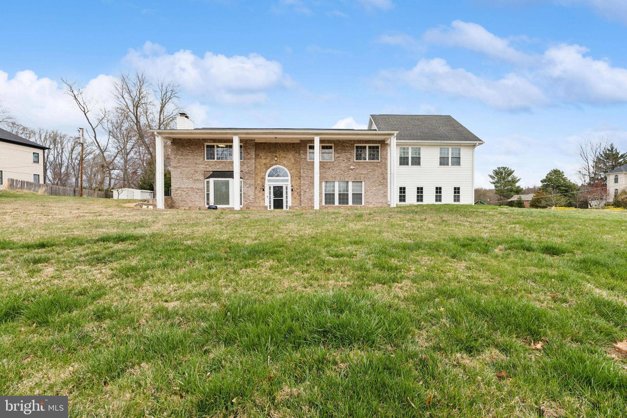 Oakton, VA 22124,10828 MILLER RD