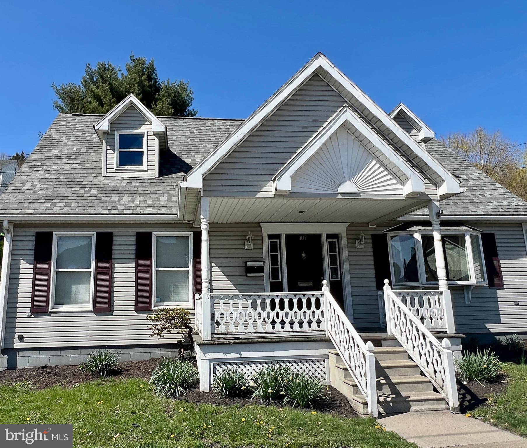 Ashland, PA 17921,107 W CENTRE ST