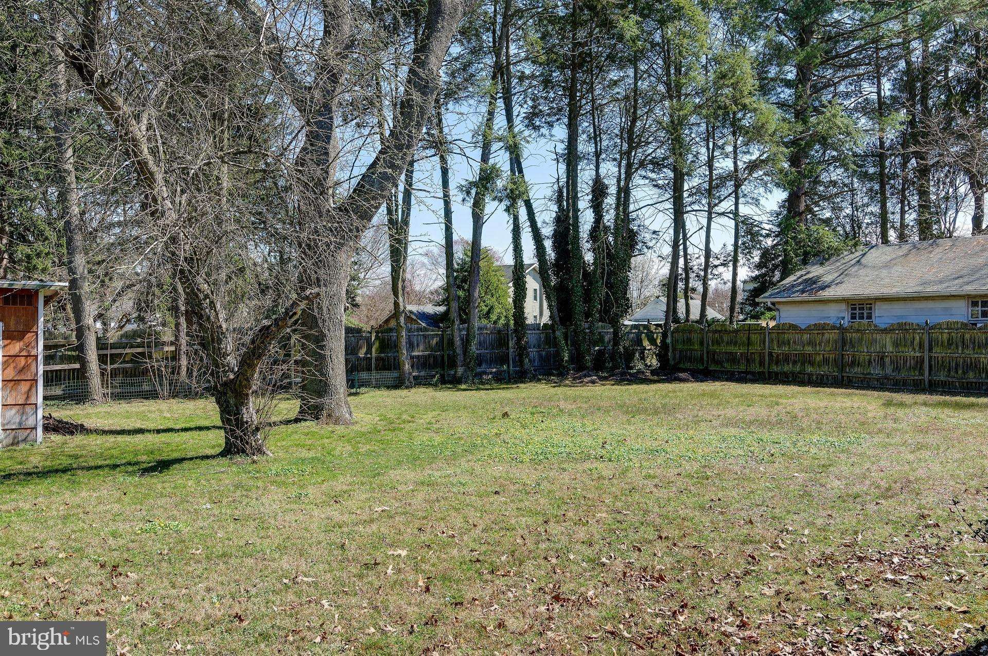 Glassboro, NJ 08028,907 NORWAY AVE