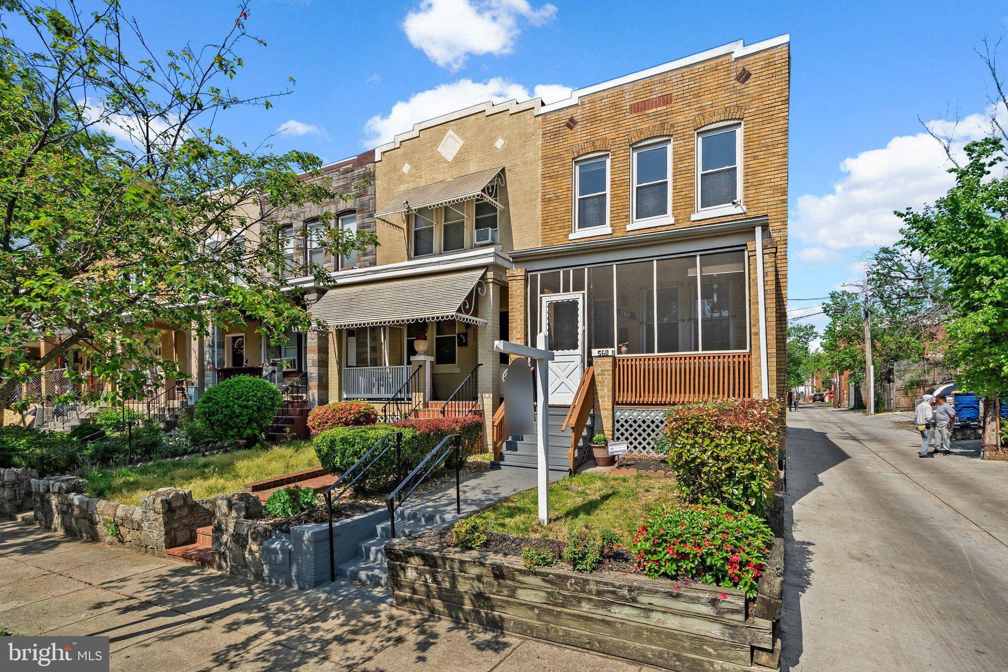 Washington, DC 20002,560 25TH PL NE