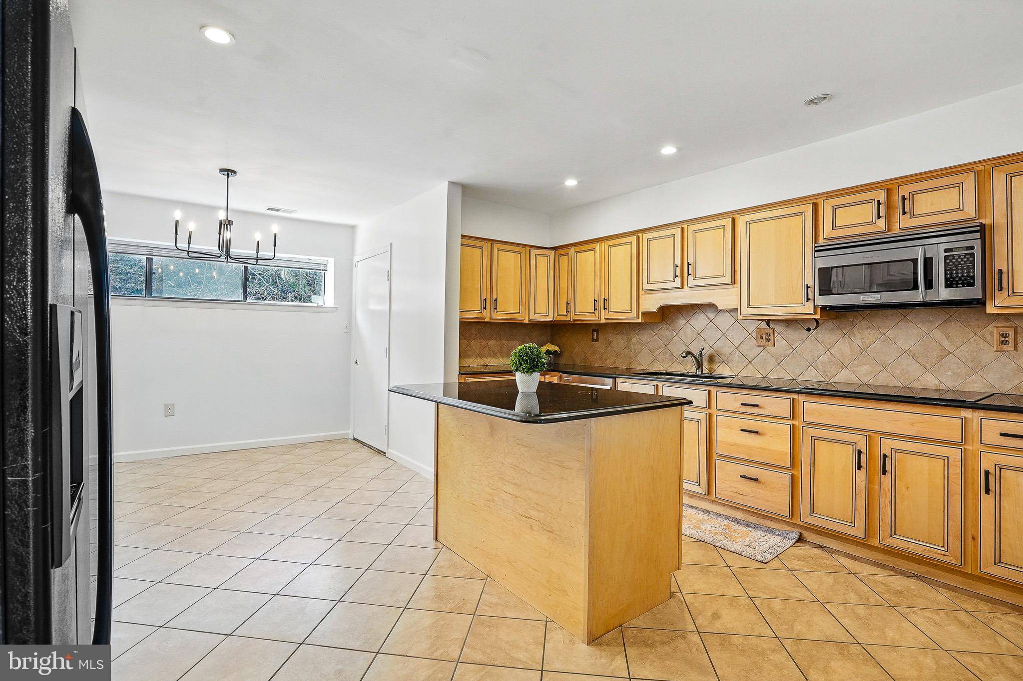 Owings Mills, MD 21117,8001-B GREENSPRING WAY #B
