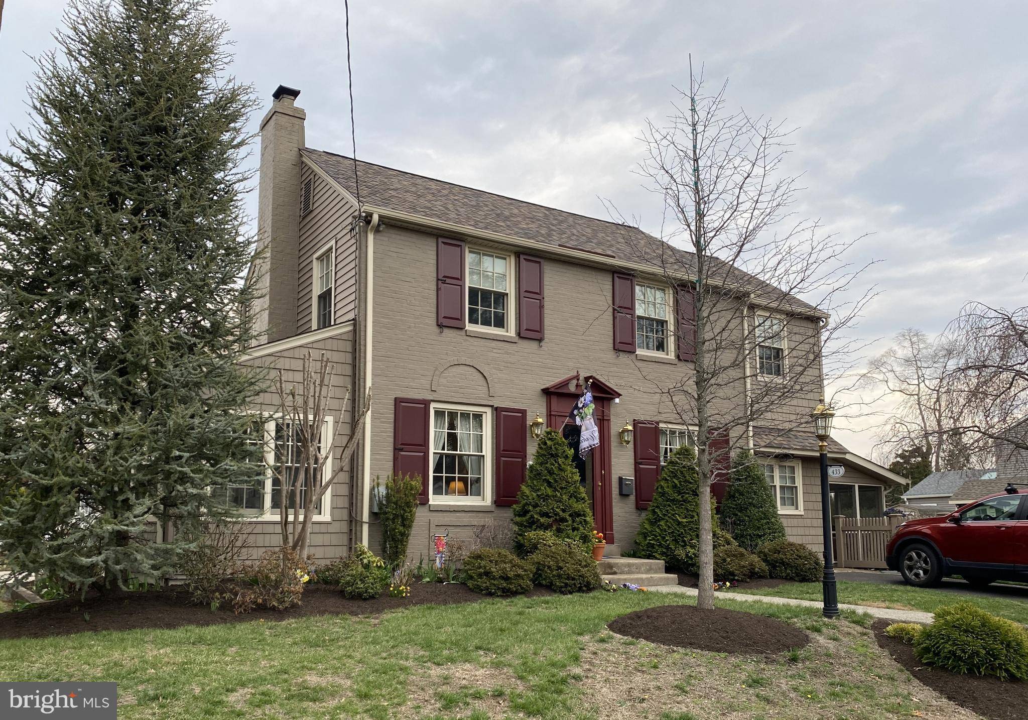 Haddonfield, NJ 08033,433 AVONDALE AVE