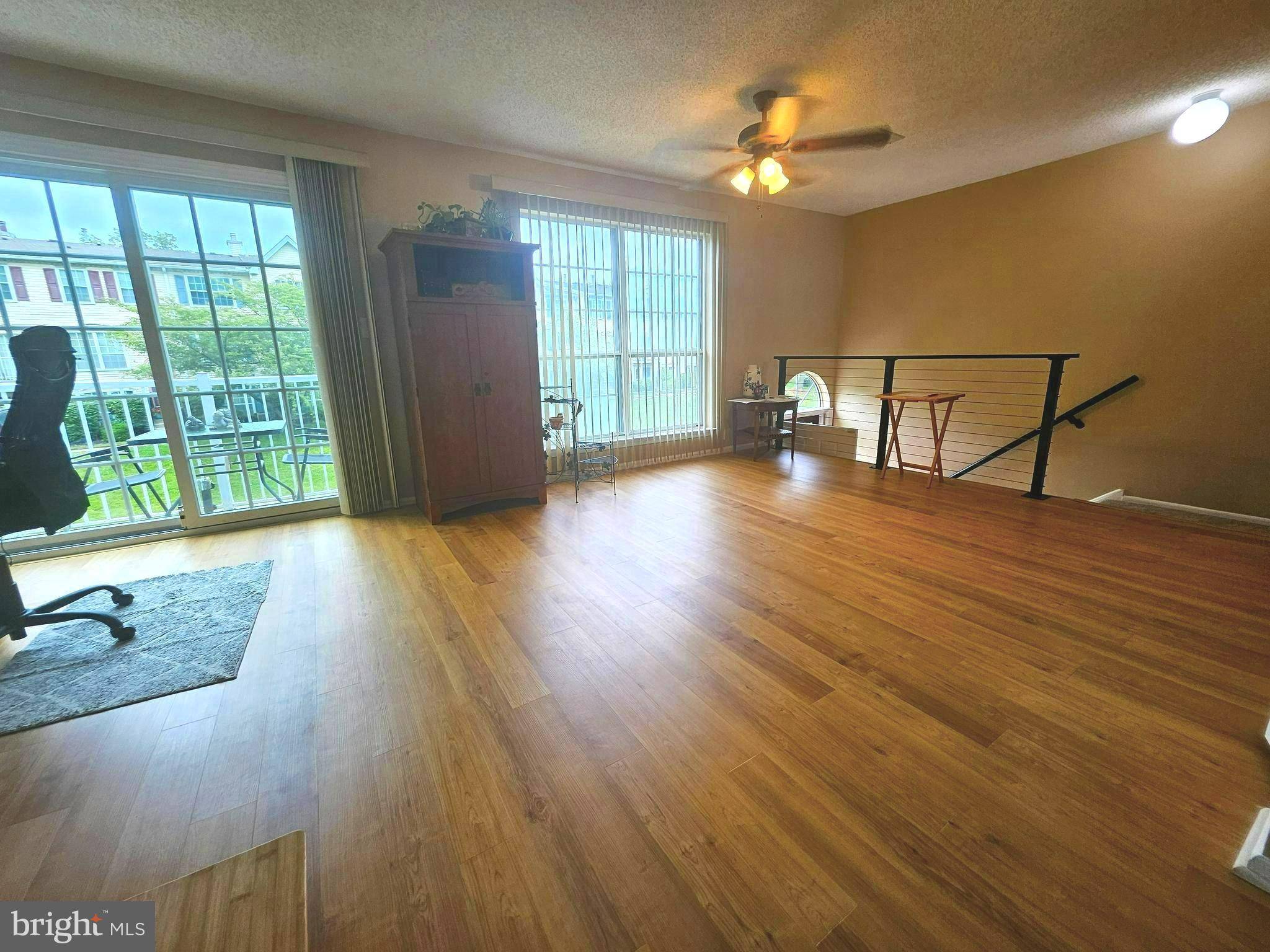 Hamilton, NJ 08619,71 CHAMBORD CT