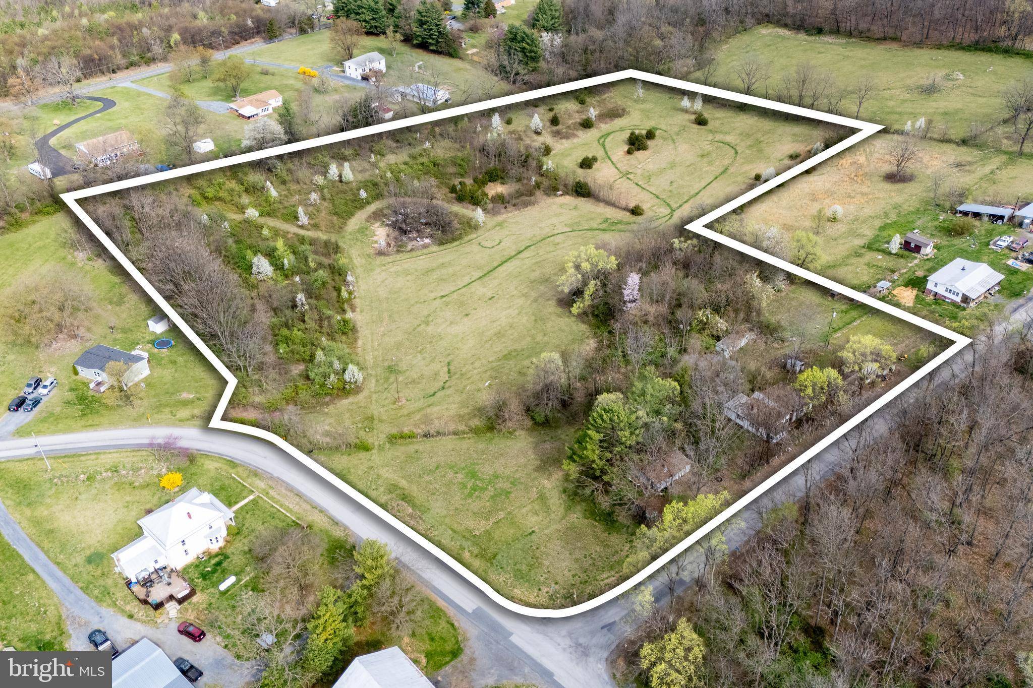 Broadway, VA 22815,12039 HUPP RD