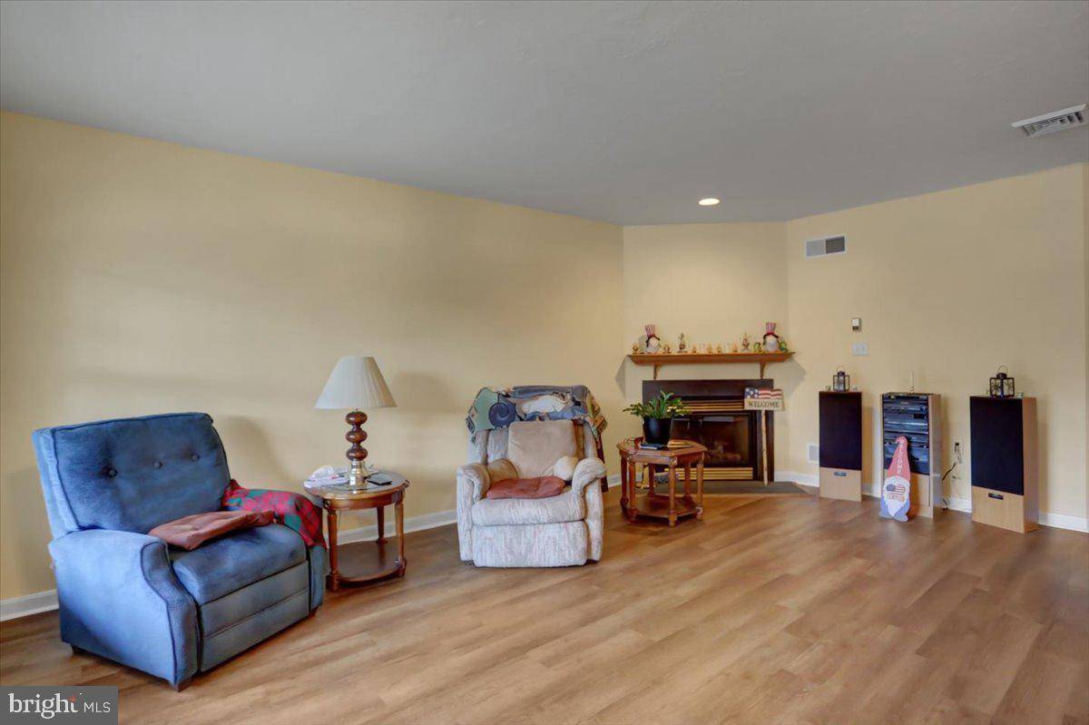 Shippensburg, PA 17257,84 LANTERN LN