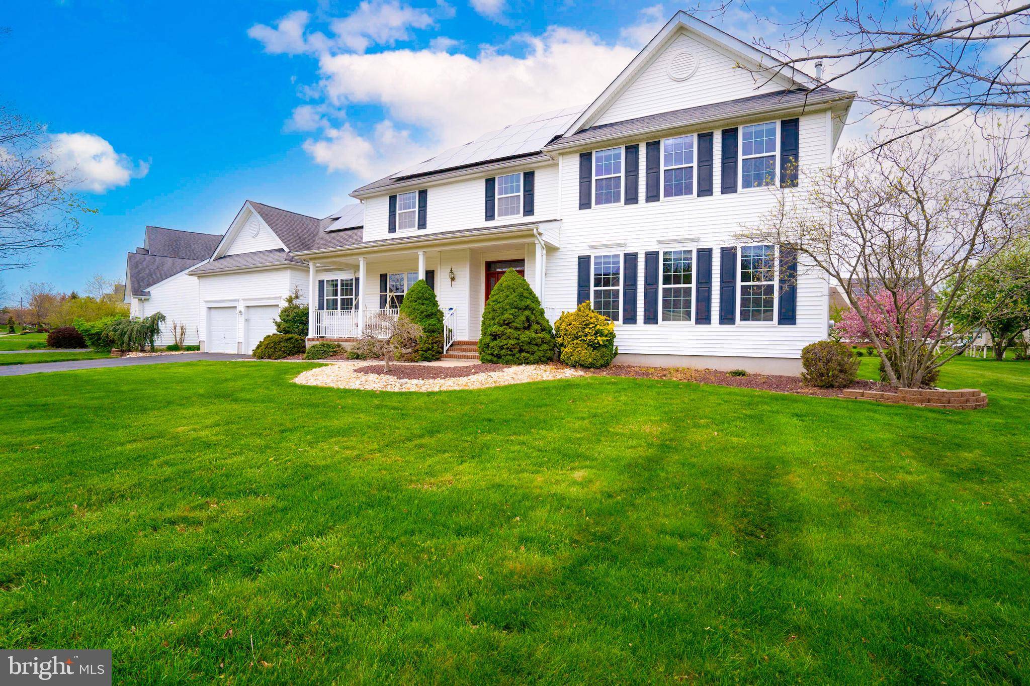 Plainsboro, NJ 08536,4 COTTONWOOD CT