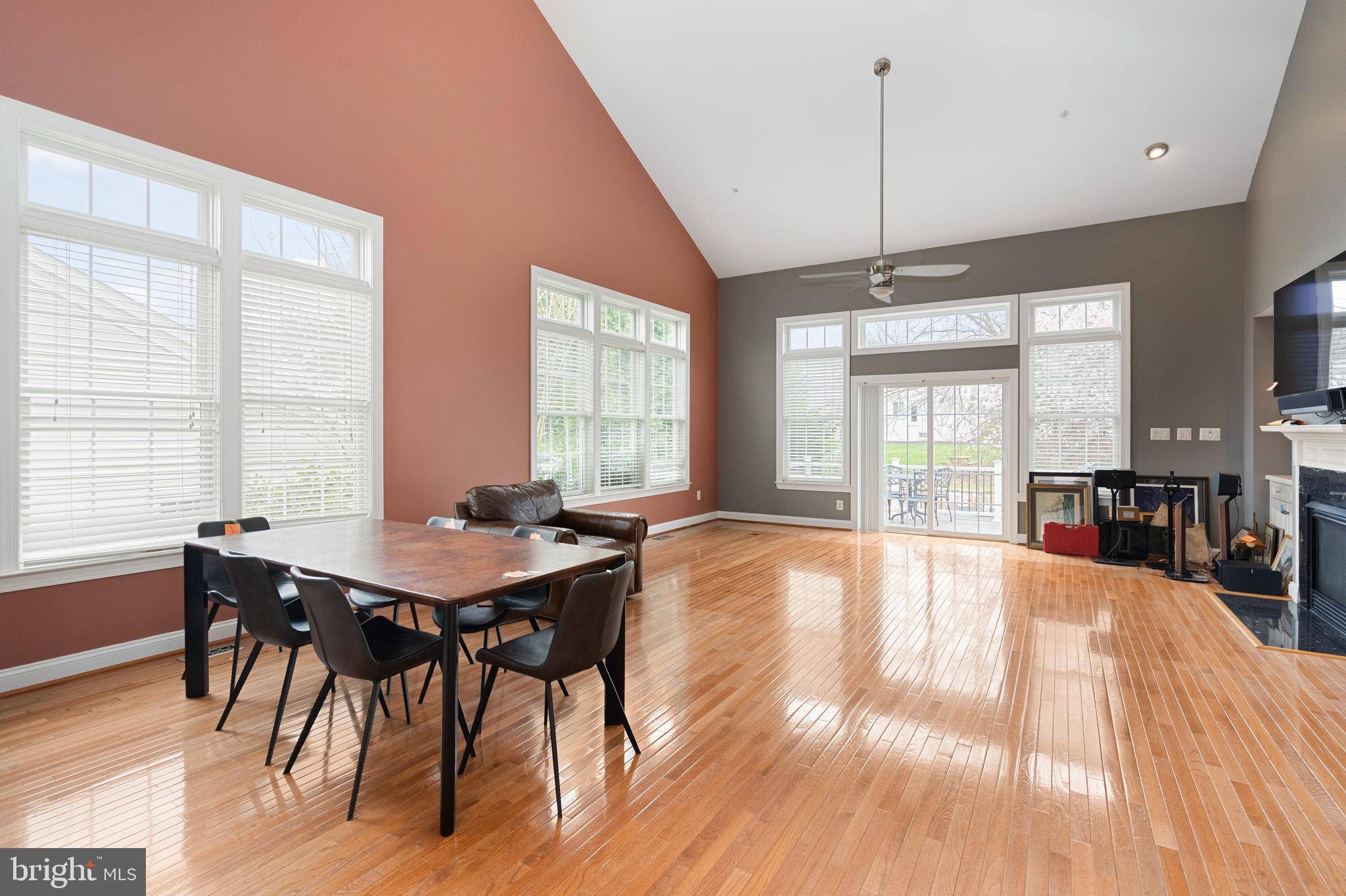 Catonsville, MD 21228,818 HIDDEN BLUFF CIR