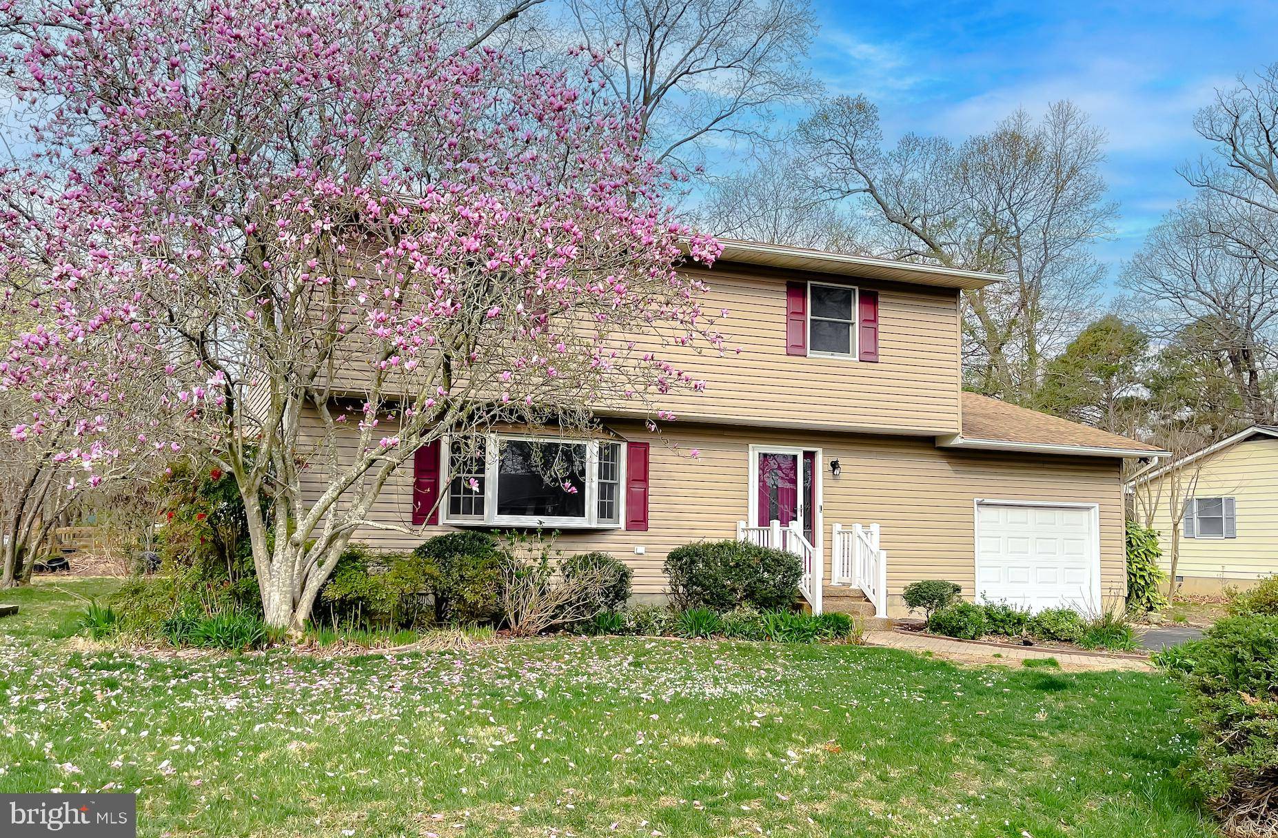 Lexington Park, MD 20653,21595 DEFENDER ST