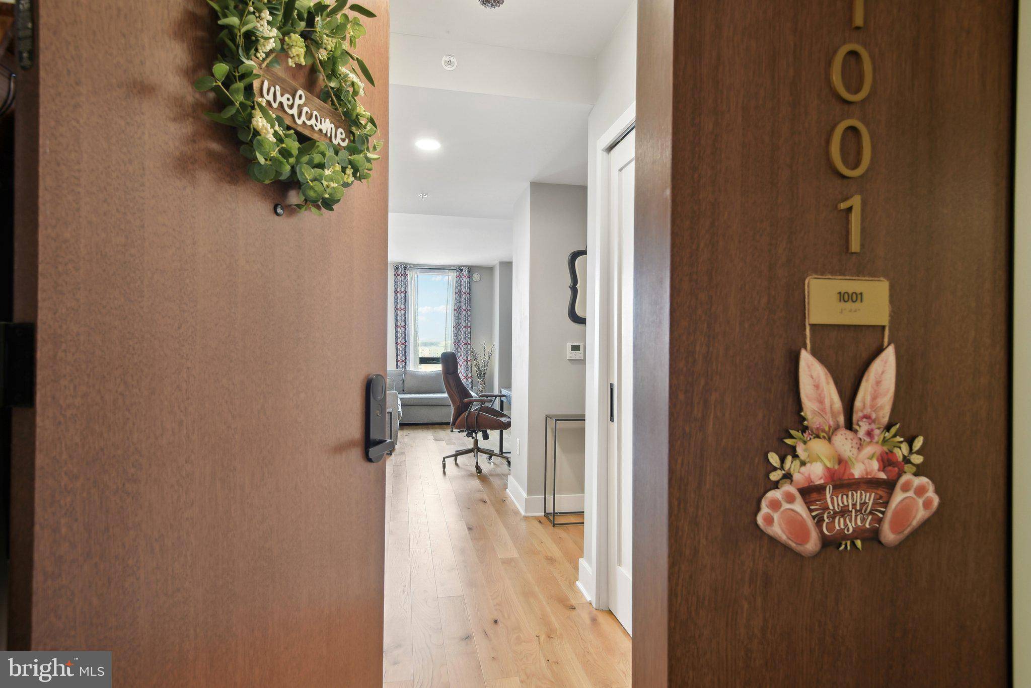 Washington, DC 20003,1211 VAN ST SE #1001