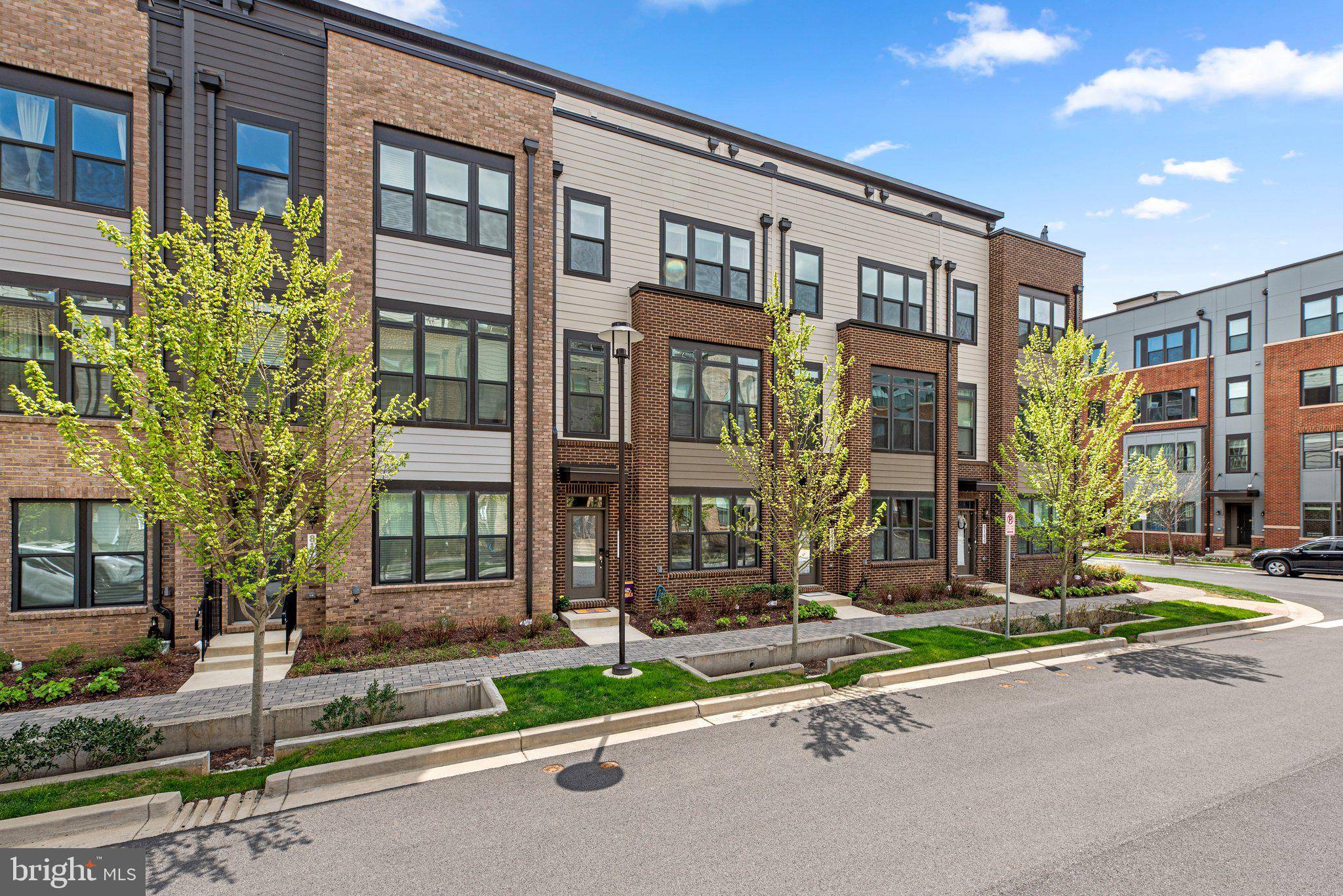 Rockville, MD 20855,8178 RED HOOK ST