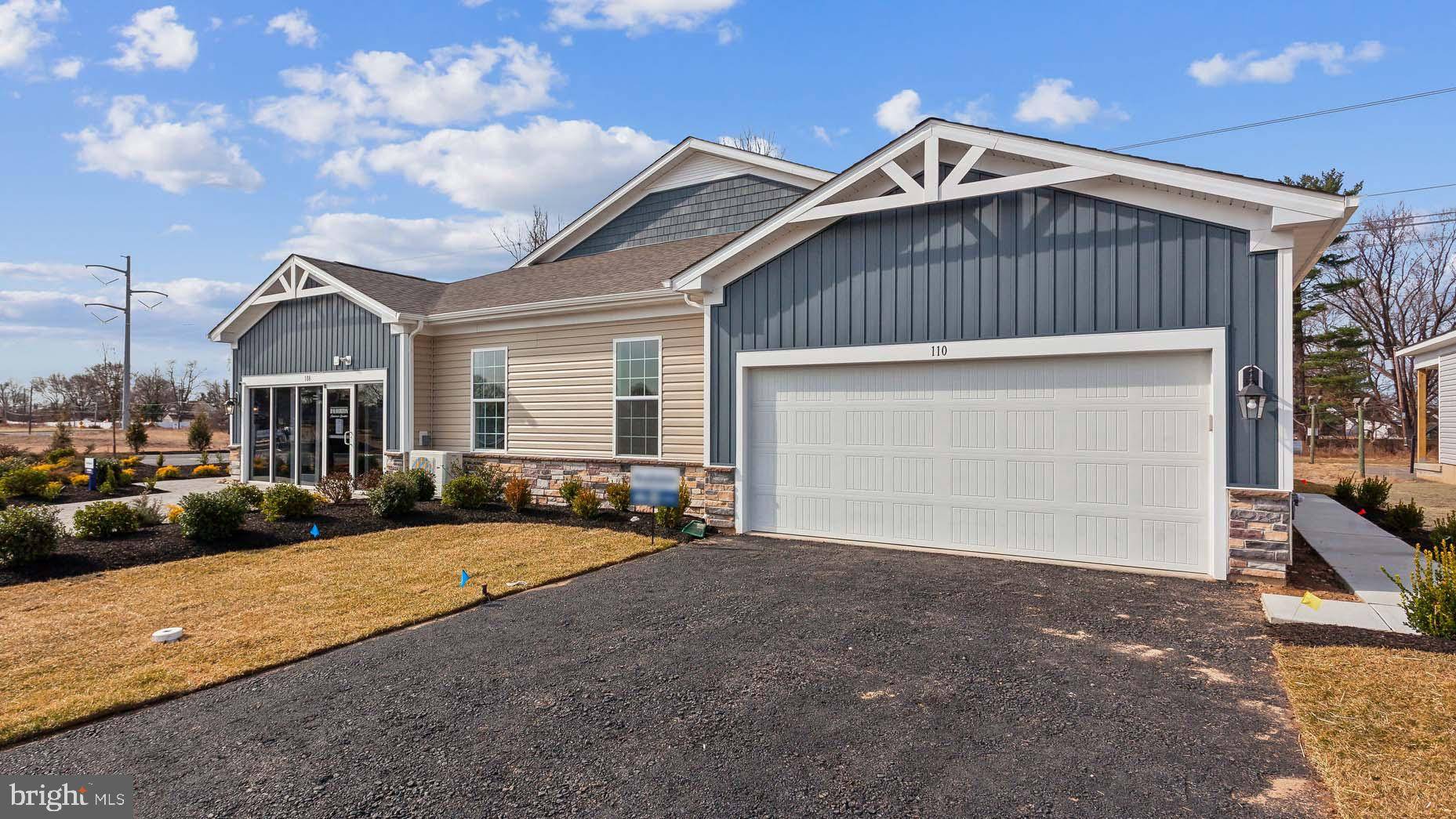 Bristol, PA 19007,121 DELHAAS CIR