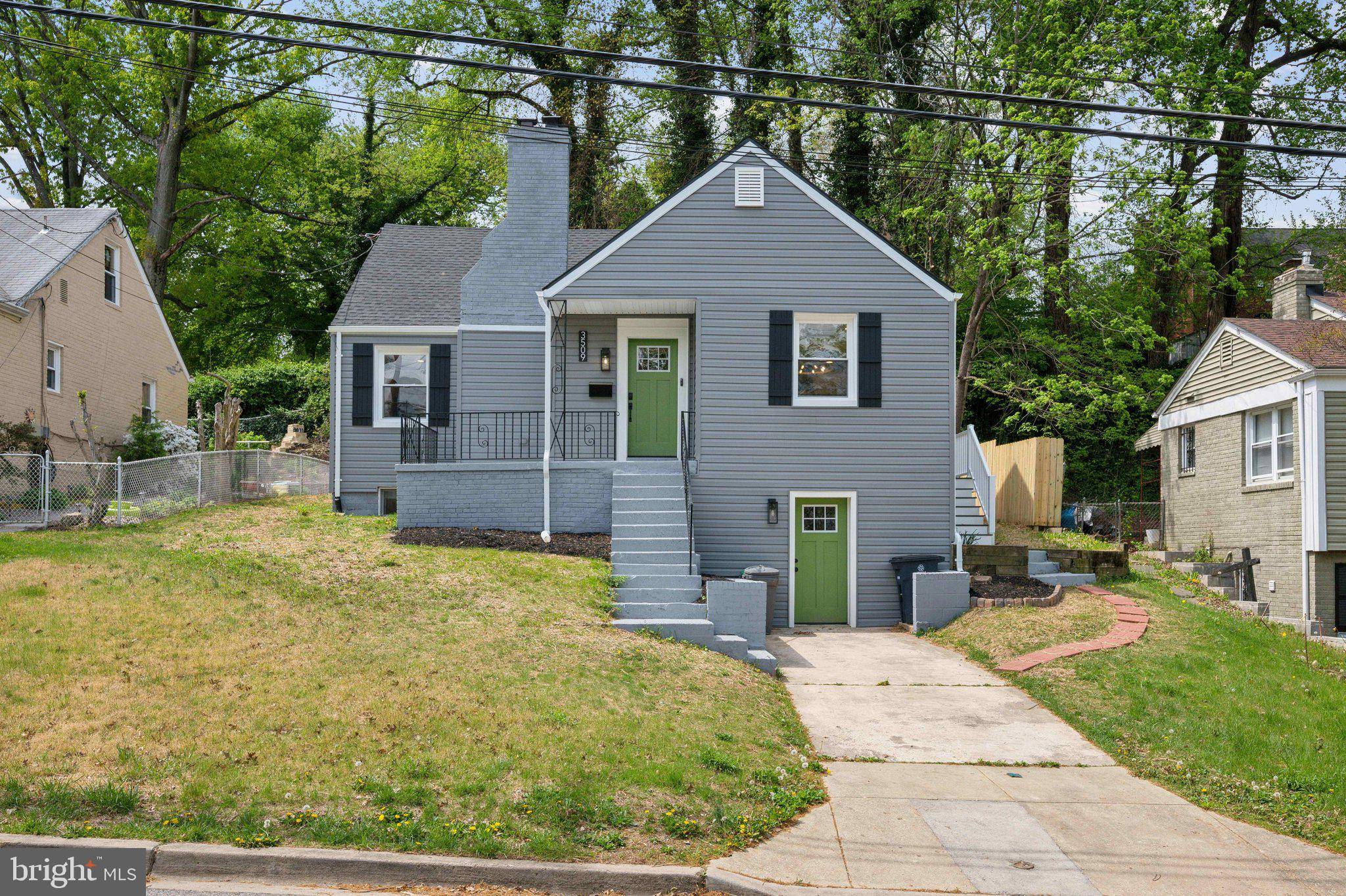 Temple Hills, MD 20748,3509 28TH PKWY