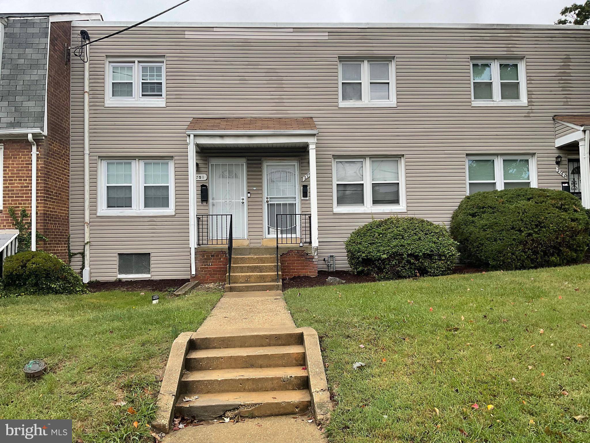 Temple Hills, MD 20748,2758 IVERSON ST #74