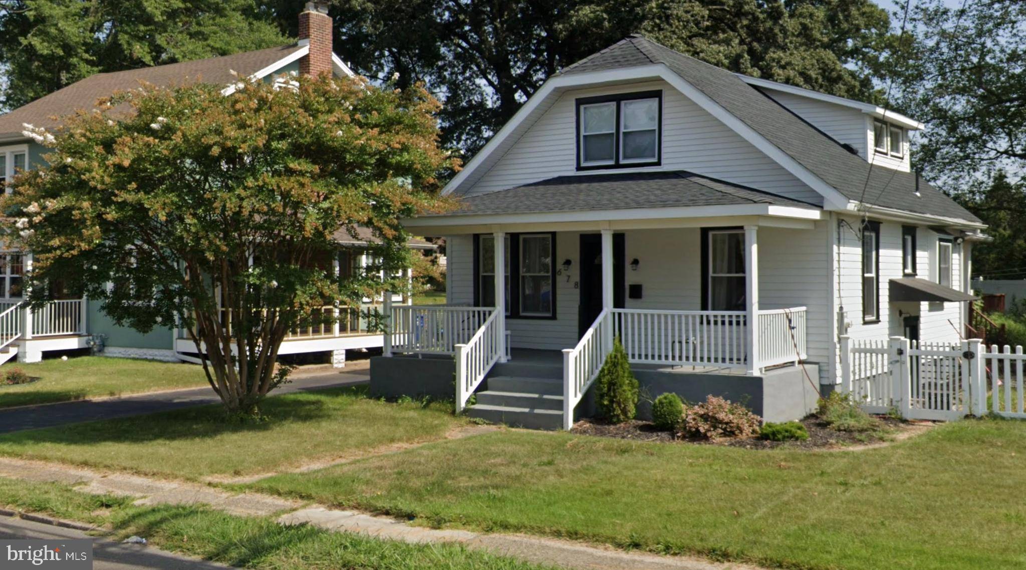 Roebling, NJ 08554,678 DELAWARE AVE