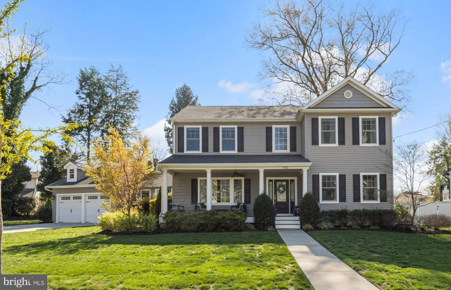 Haddonfield, NJ 08033,720 FARWOOD CIR
