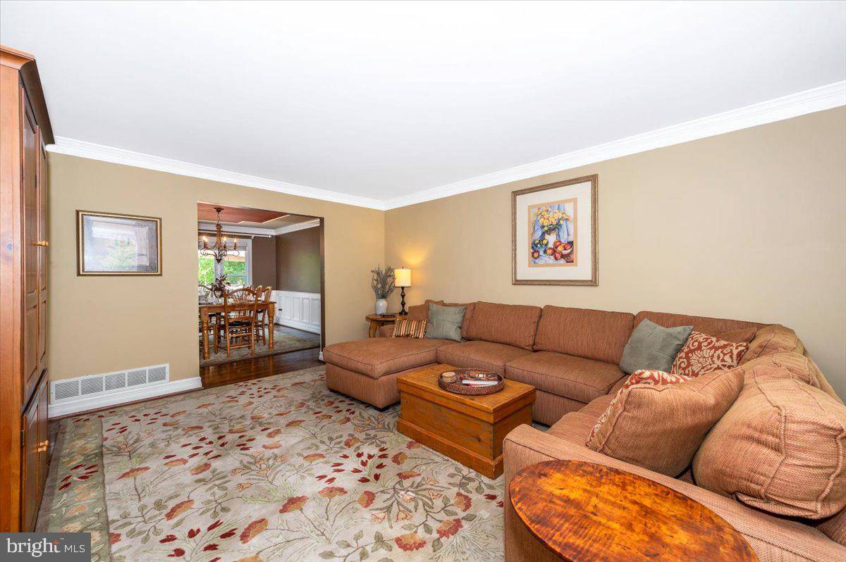 Gaithersburg, MD 20882,8412 DASHER CT