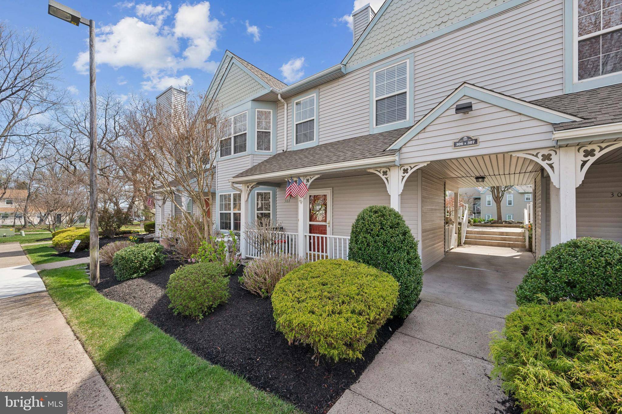 Cinnaminson, NJ 08077,302 SWEETWATER DR