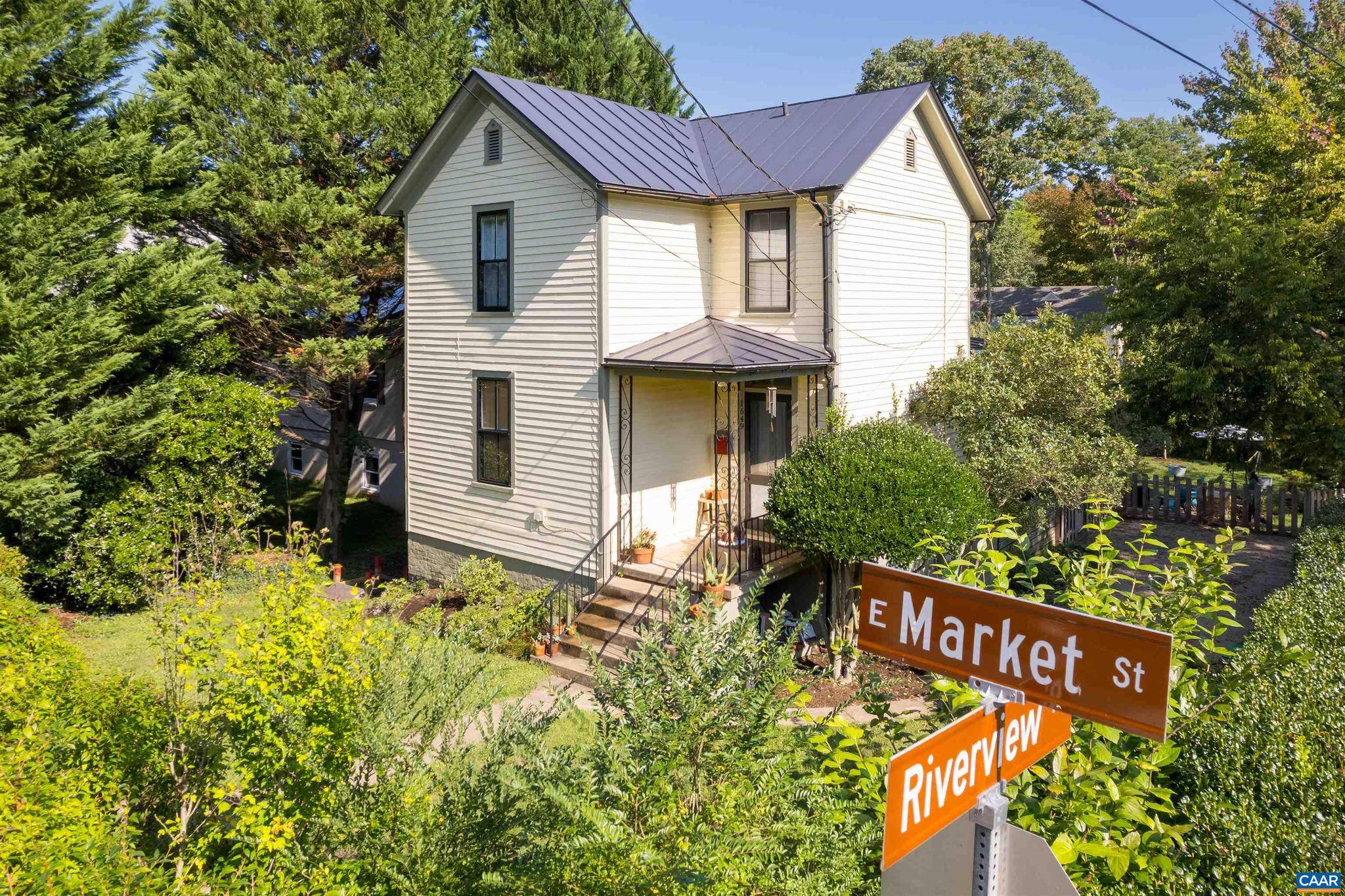 Charlottesville, VA 22902,1649 E MARKET ST