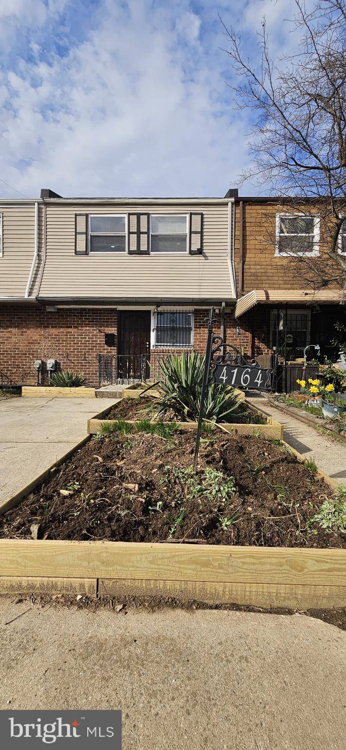 Philadelphia, PA 19140,4164 TACOMA ST