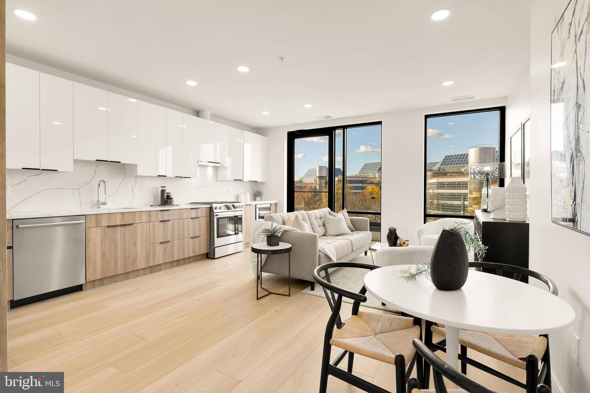 Washington, DC 20008,4111 CONNECTICUT AVE NW #PENTHOUSE-601