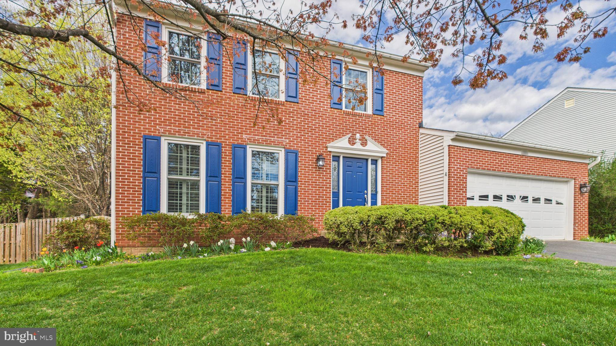 Centreville, VA 20120,5416 SEQUOIA FARMS DR