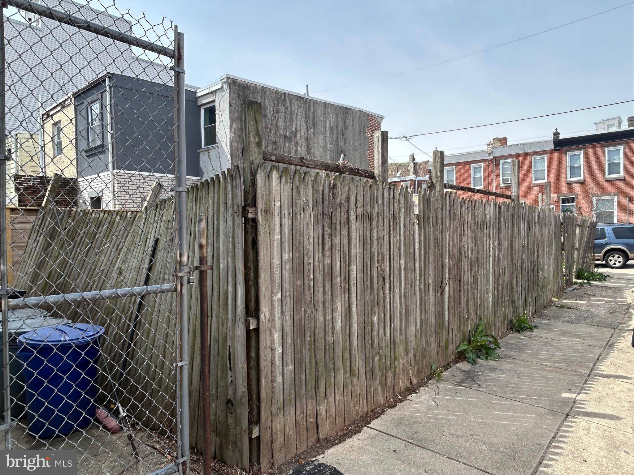 Philadelphia, PA 19125,2611-13 MEMPHIS ST