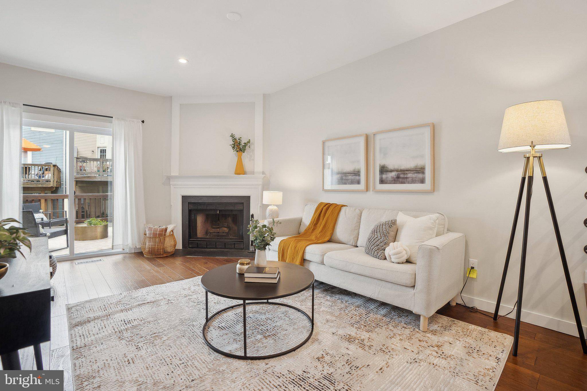 Reston, VA 20194,1670 OAKTREE CT