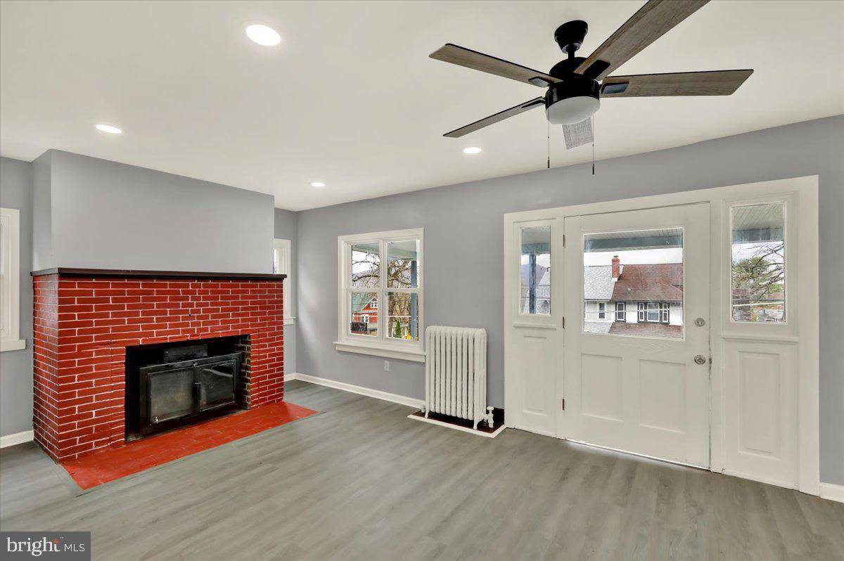 Reading, PA 19606,264 FRIEDENSBURG RD