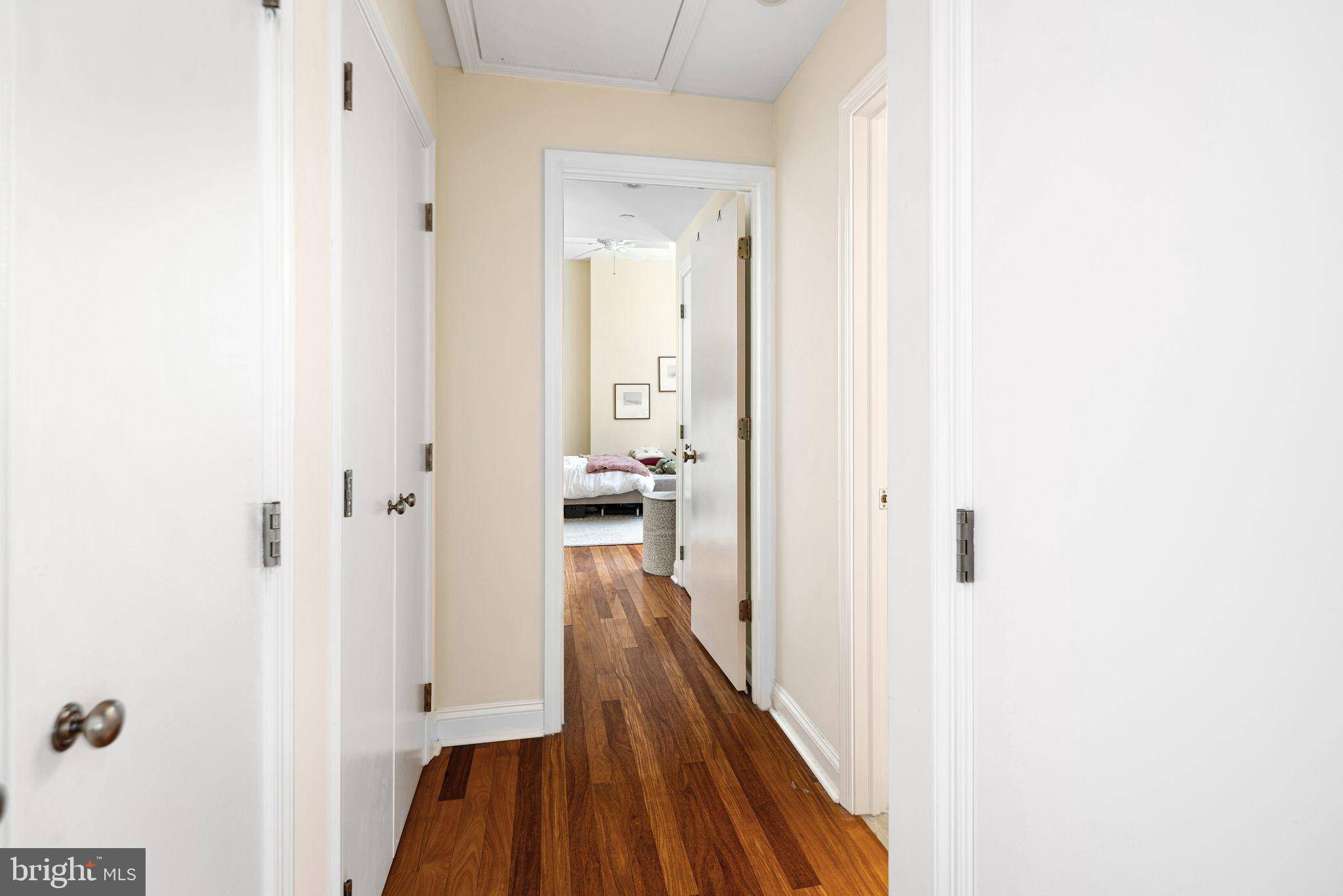 Philadelphia, PA 19106,211-25 S 4TH ST #306