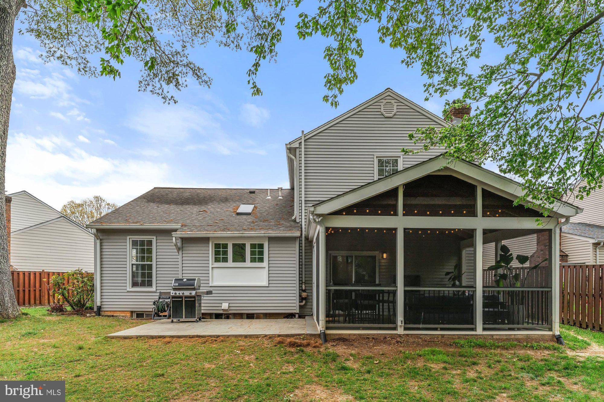 Vienna, VA 22182,8433 HUNT VALLEY DR