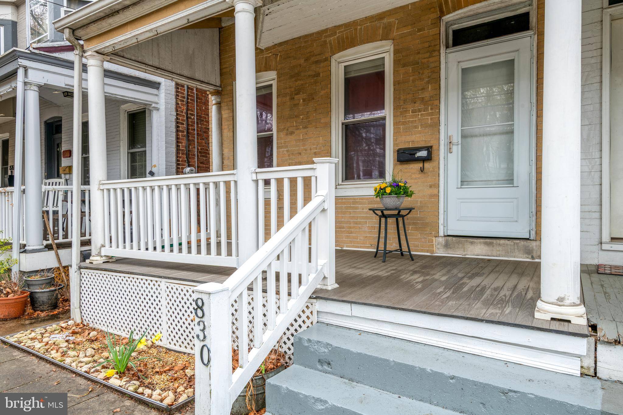 Lancaster, PA 17602,830 N DUKE ST