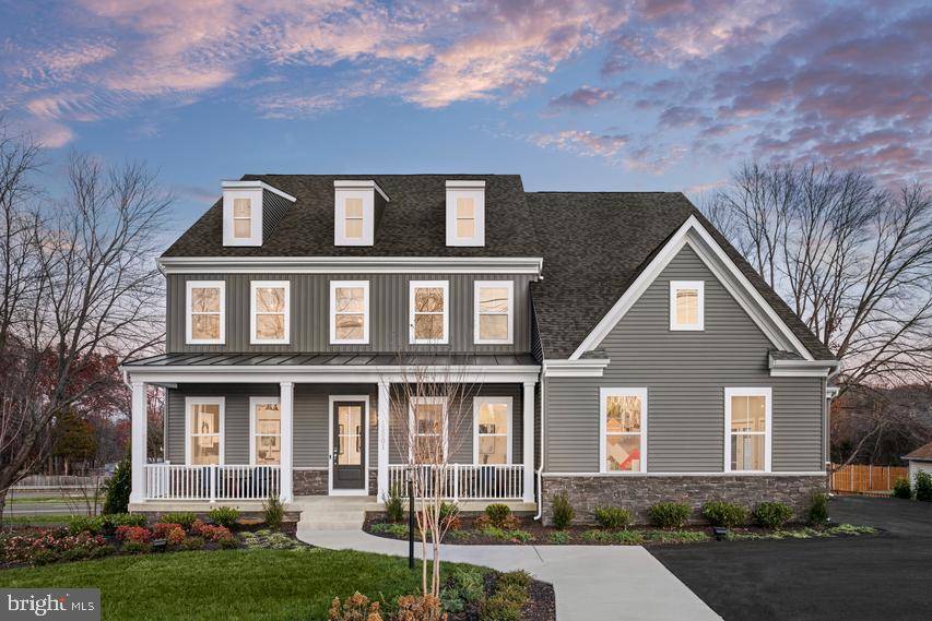 Manassas, VA 20112,8736 CLASSIC LAKES WAY