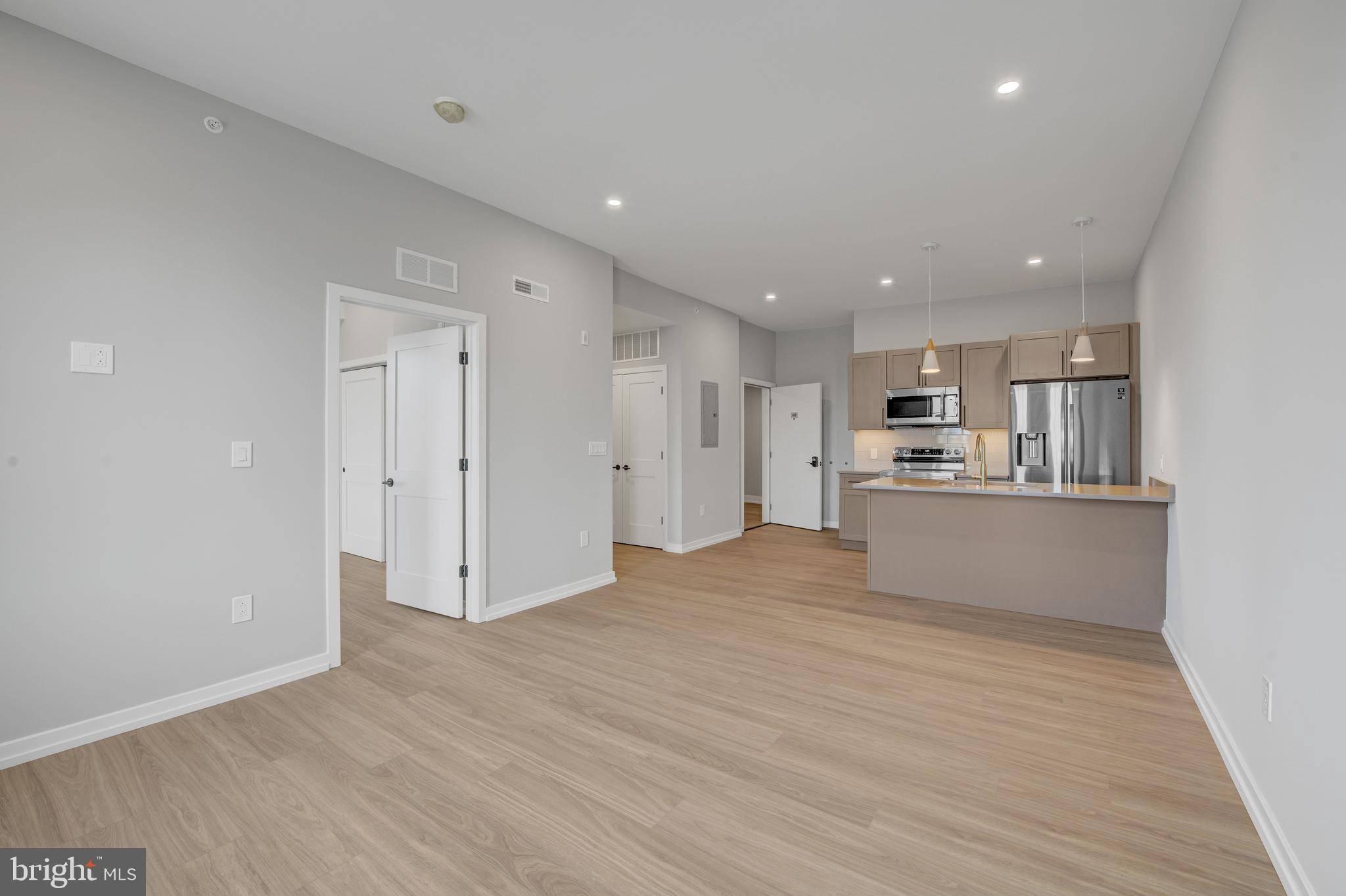 Philadelphia, PA 19146,2445 INNOVATOR WAY #2B