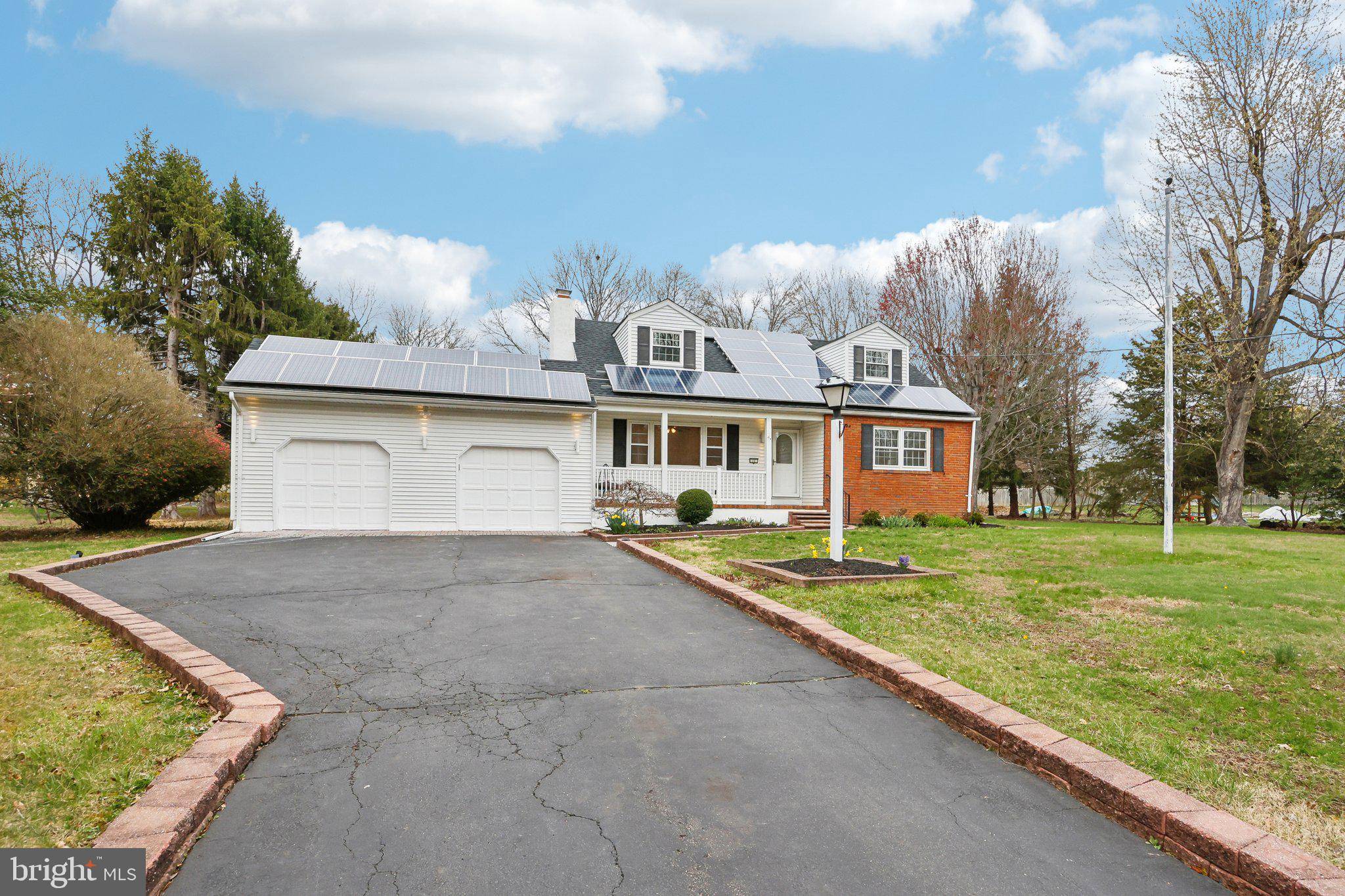 Robbinsville, NJ 08690,11 WINTERSET DR