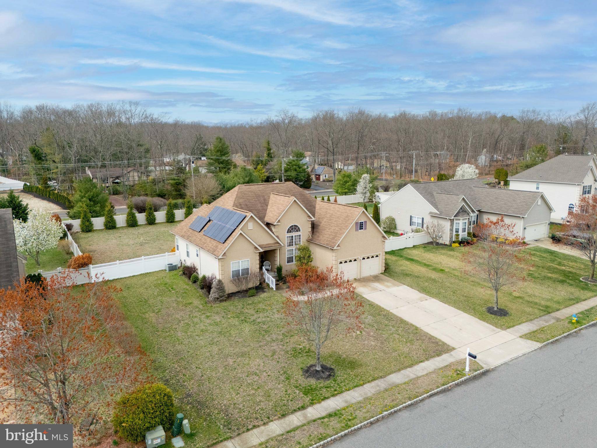 Sicklerville, NJ 08081,176 WHITE CEDAR DR