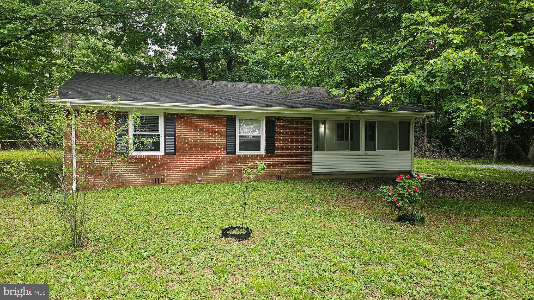 Colonial Beach, VA 22443,1003 CEDAR HILL RD