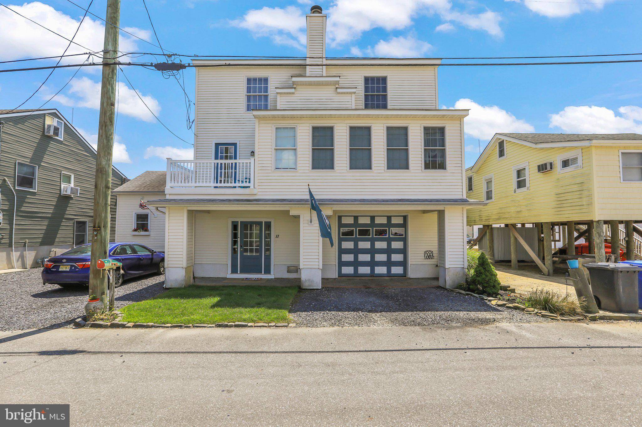 Manahawkin, NJ 08050,11 AVENUE D
