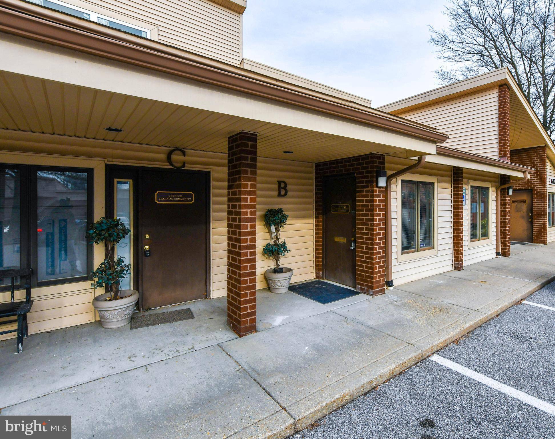 Bowie, MD 20716,1540-B POINTER RIDGE PL #1540B